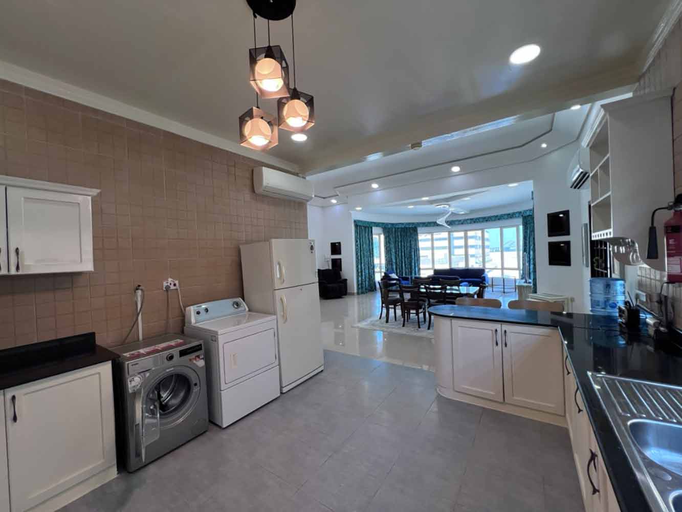 صورة مبنى للبيع في الجفير #6448 5