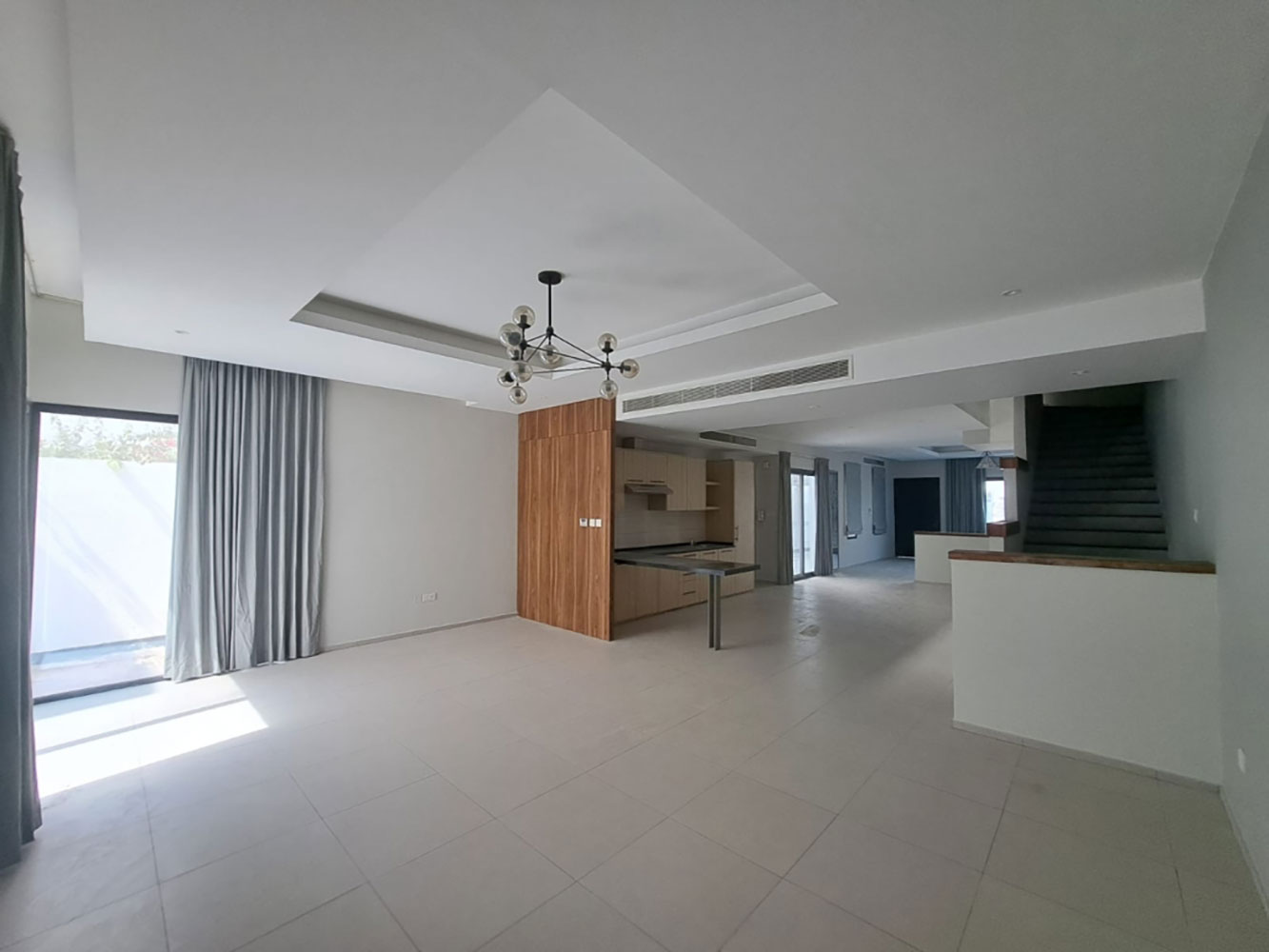 صورة فيلا للبيع في سار #6514 6