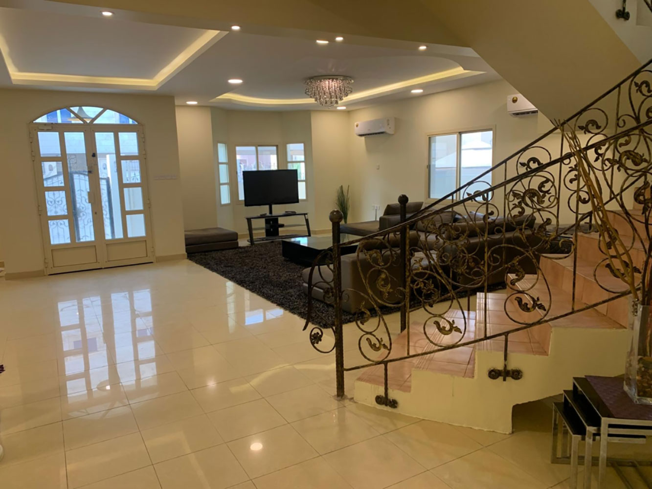 صورة فيلا للبيع في الحد #6588 5