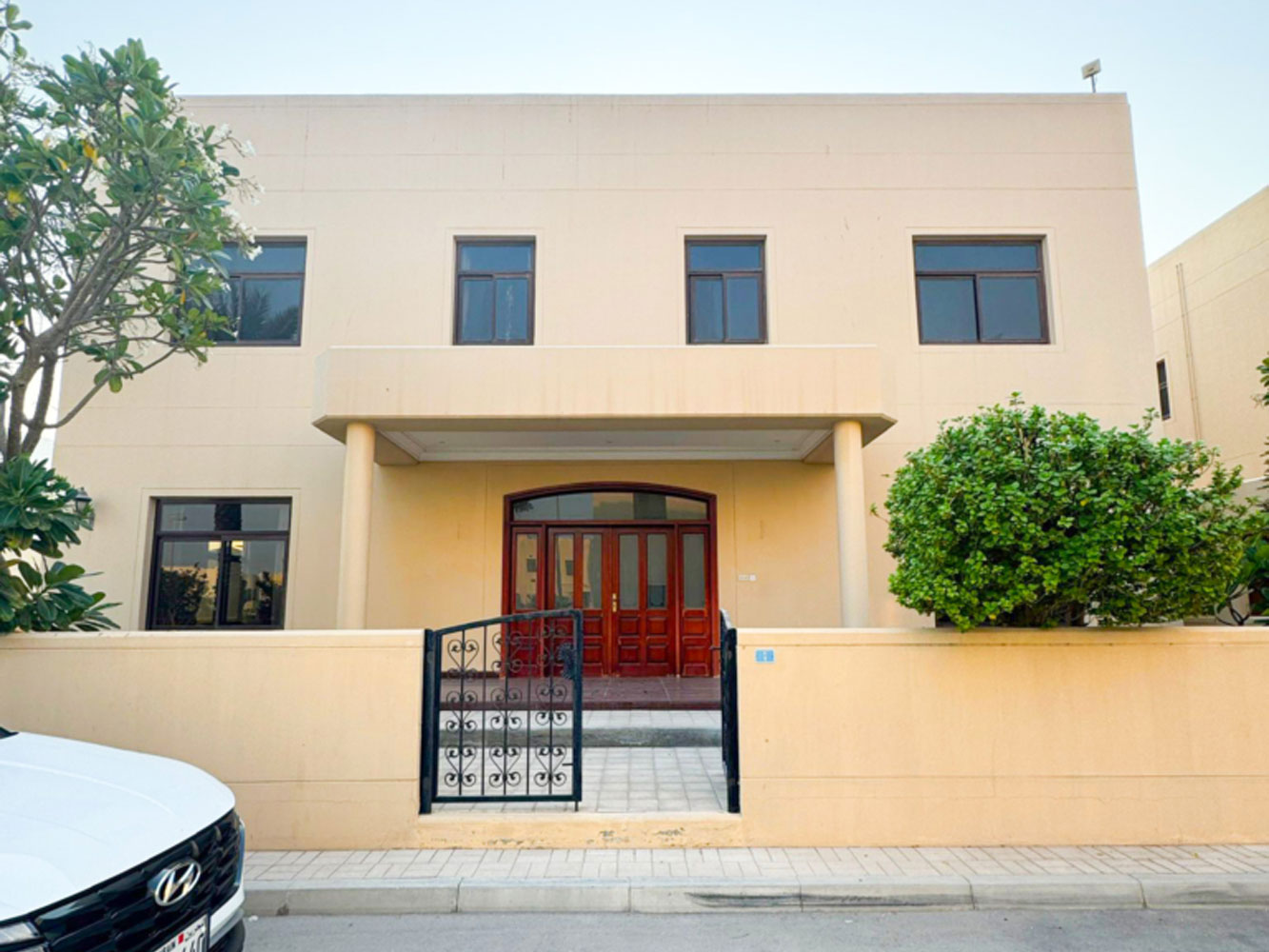 صورة فيلا للإيجار في الجنبية #6592 0