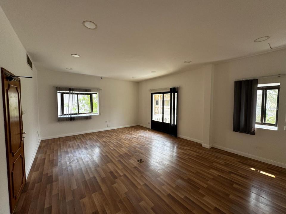 صورة فيلا للبيع في الماحوز #6702 6