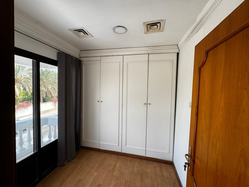 صورة فيلا للبيع في الماحوز #6702 9