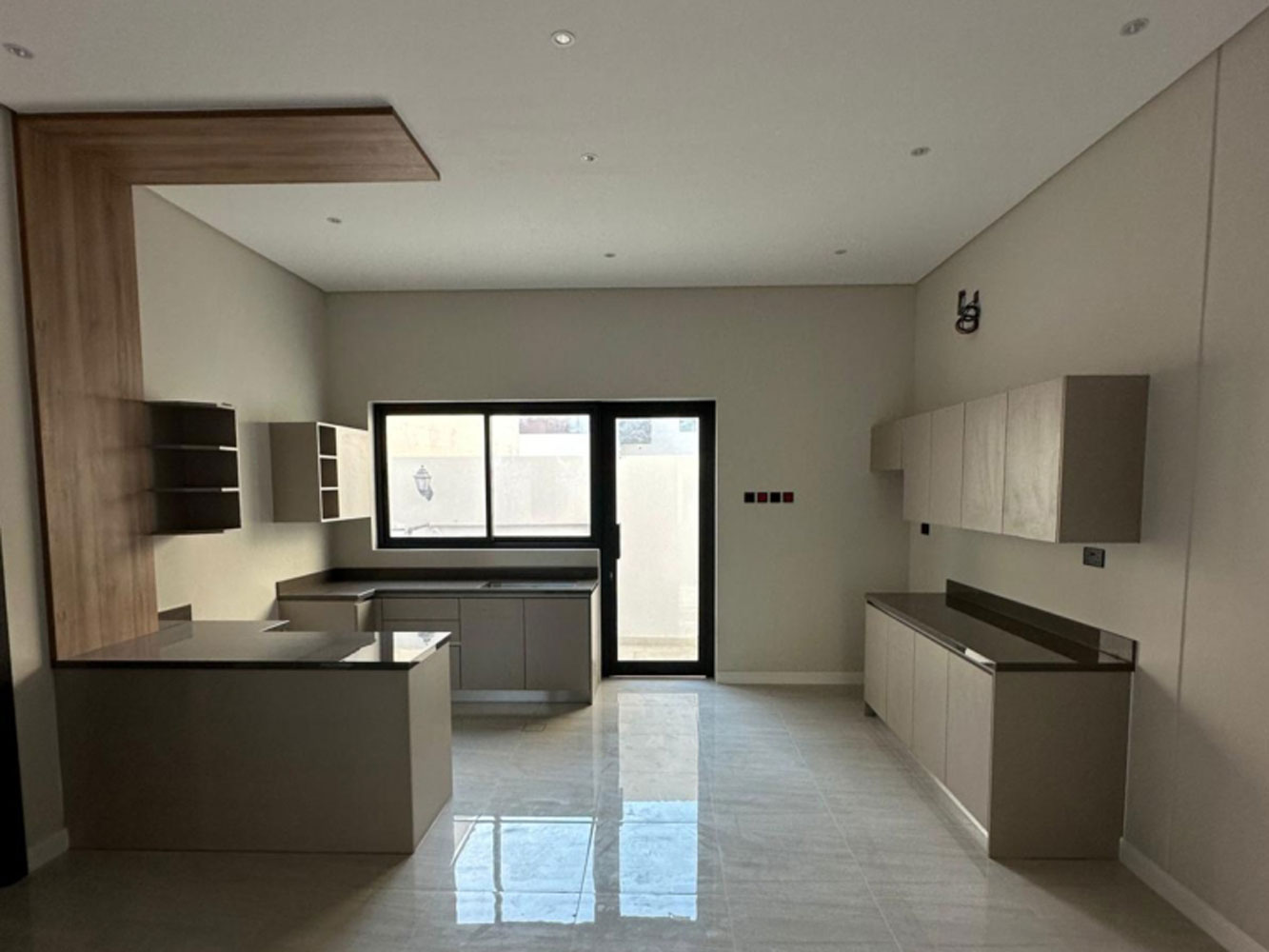 Villa for Sale in Busaiteen Image #6727 2