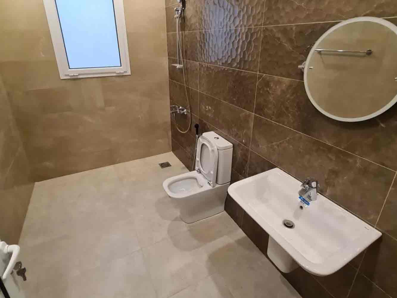 صورة فيلا للبيع في الجنبية #6771 3