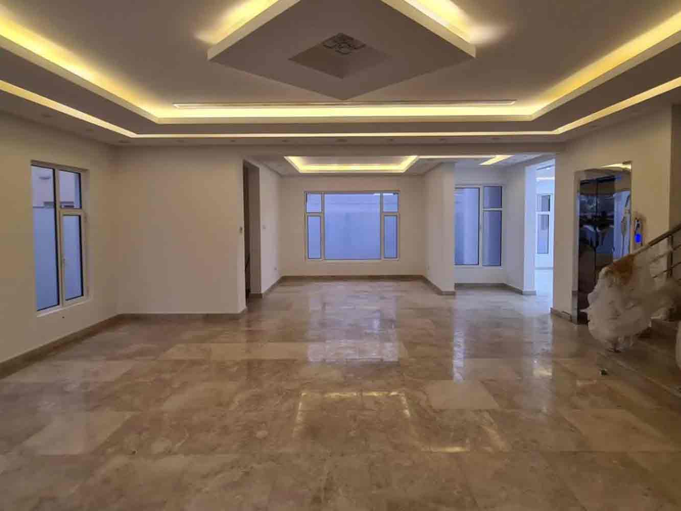 صورة فيلا للبيع في الجنبية #6771 2