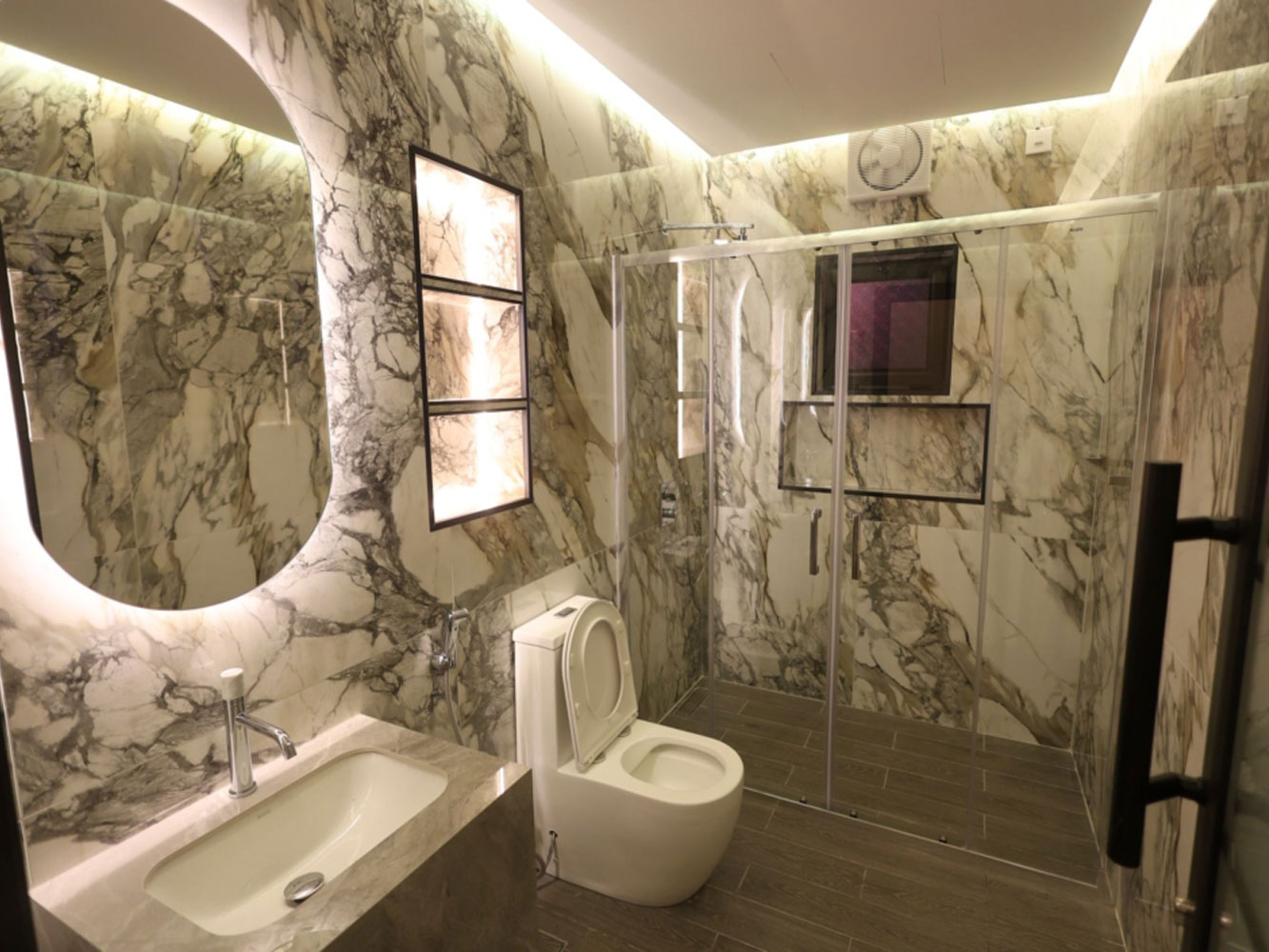 Villa for Sale in Busaiteen Image #6806 3