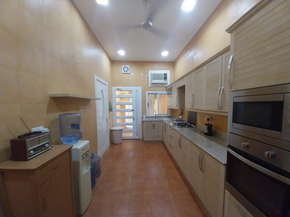 صورة فيلا للإيجار في قلالي #6911 4