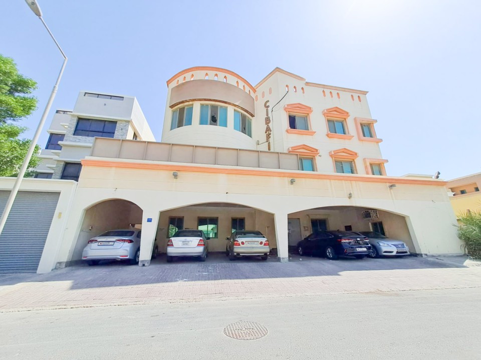 Building for Sale in Busaiteen Image #6912 0