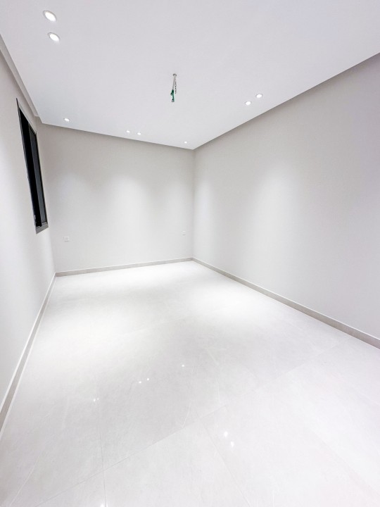 Apartment for Sale in Hidd Image #6950 4