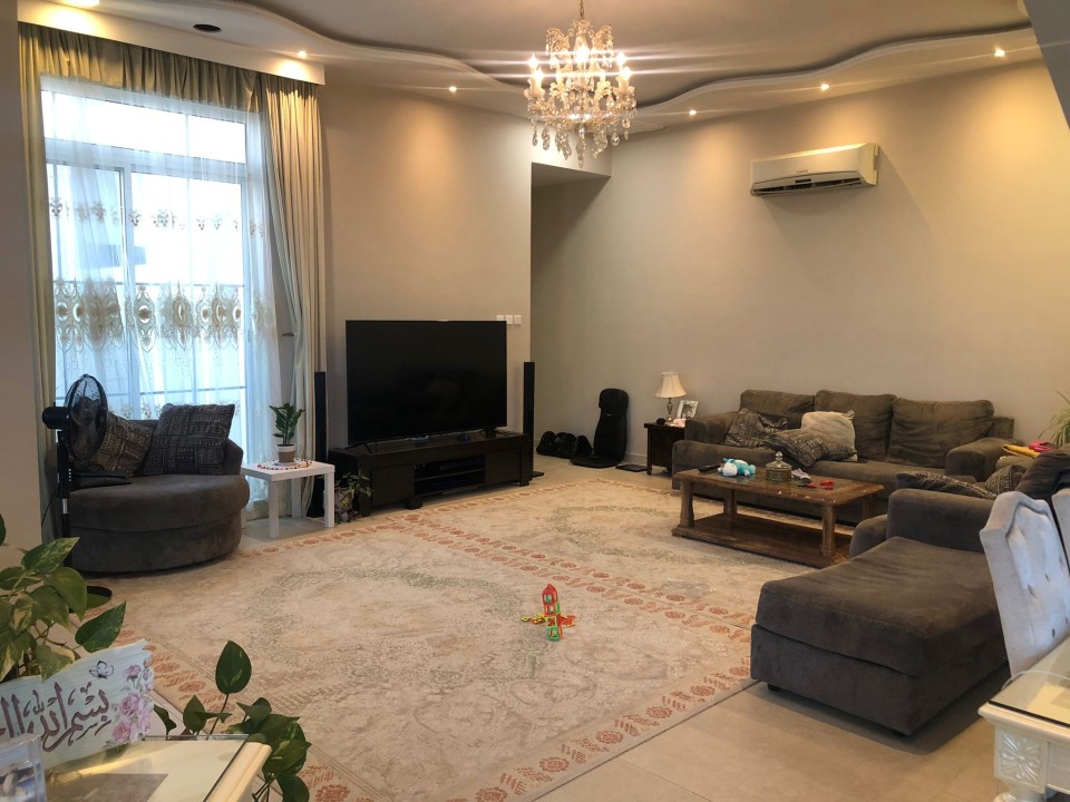 صورة فيلا للإيجار في الحد #6970 1