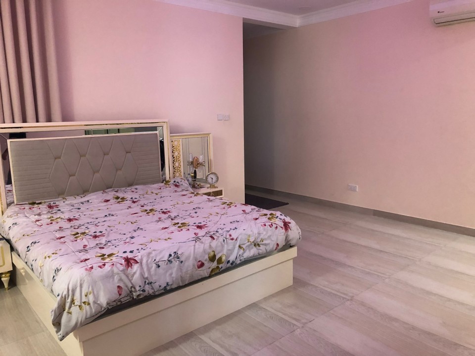 صورة فيلا للإيجار في الحد #6970 5