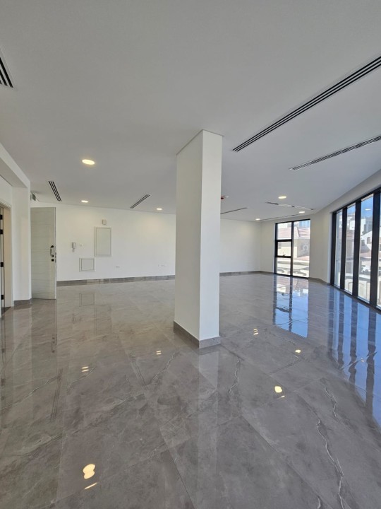 صورة مكتب للإيجار في بو عشيرة #7443 6