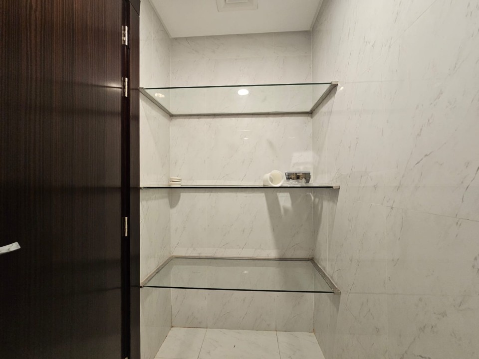 Apartment for Rent in Juffair Image #7448 3