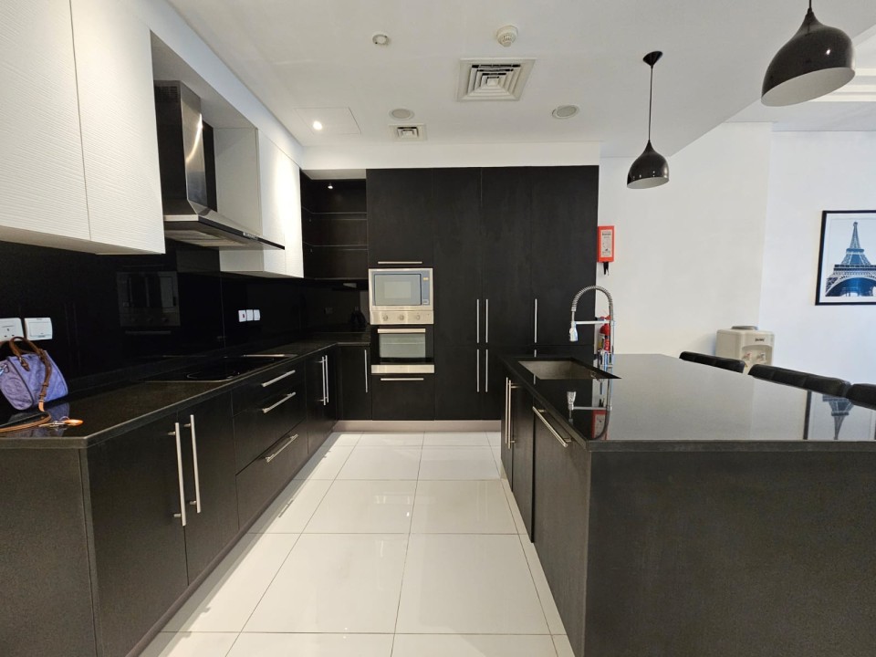 Apartment for Rent in Juffair Image #7448 5