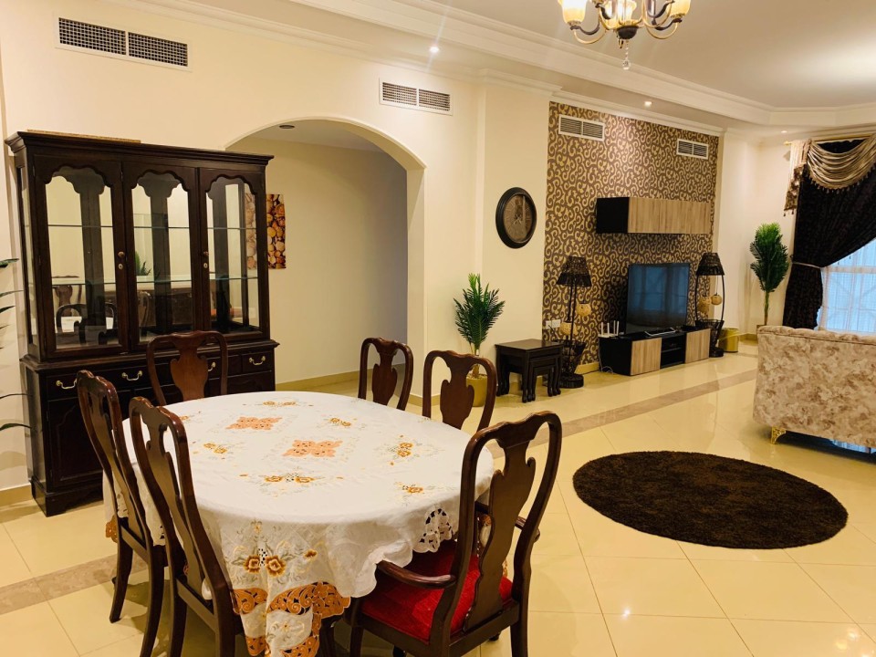 Apartment for Sale in Juffair Image #7693 4