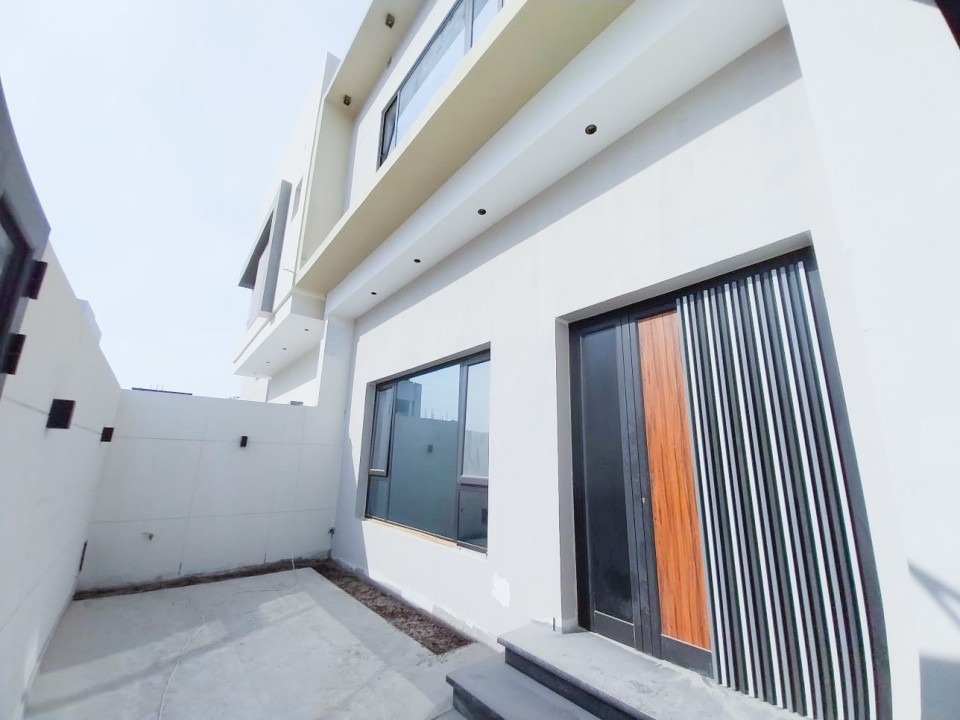 Villa for Sale in Busaiteen Image #7809 5