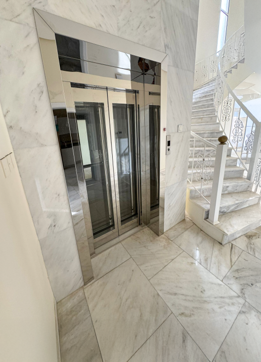 Villa for Sale in Amwaj Island Image #8996 8