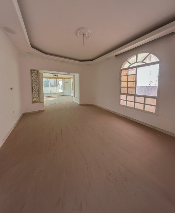 صورة فيلا للبيع في عراد #9018 2