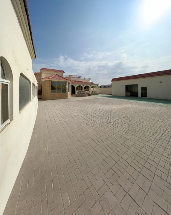 صورة فيلا للبيع في عراد #9018 7