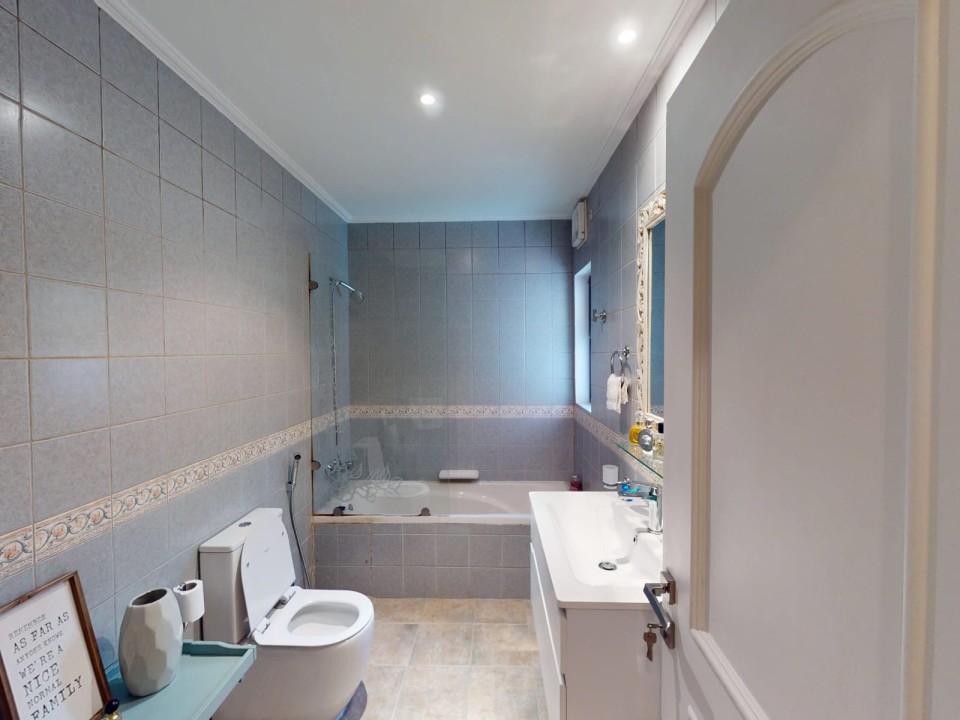 صورة فيلا للبيع في سار #9458 7