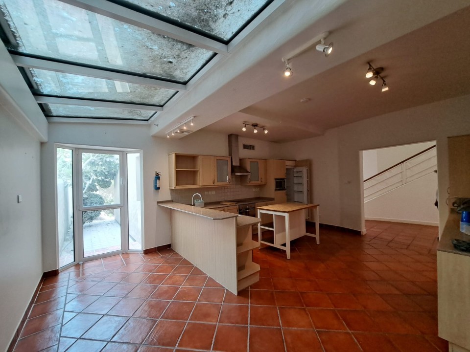 صورة فيلا للبيع في الزنج #9467 7