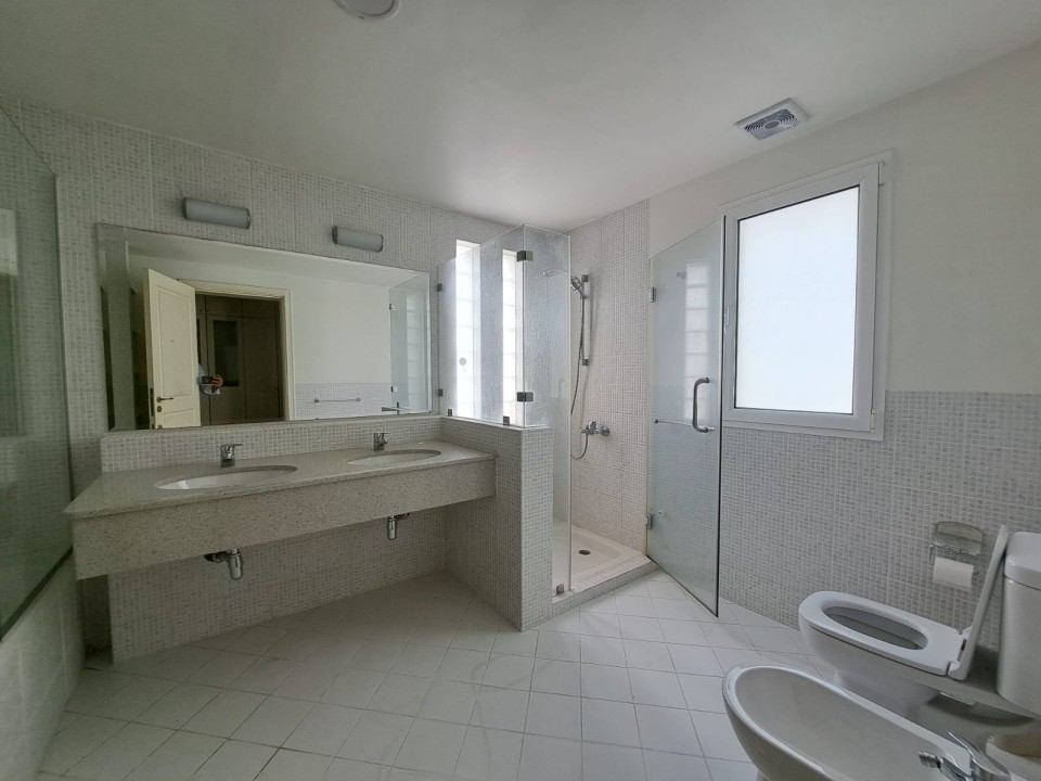 صورة فيلا للبيع في الزنج #9467 9