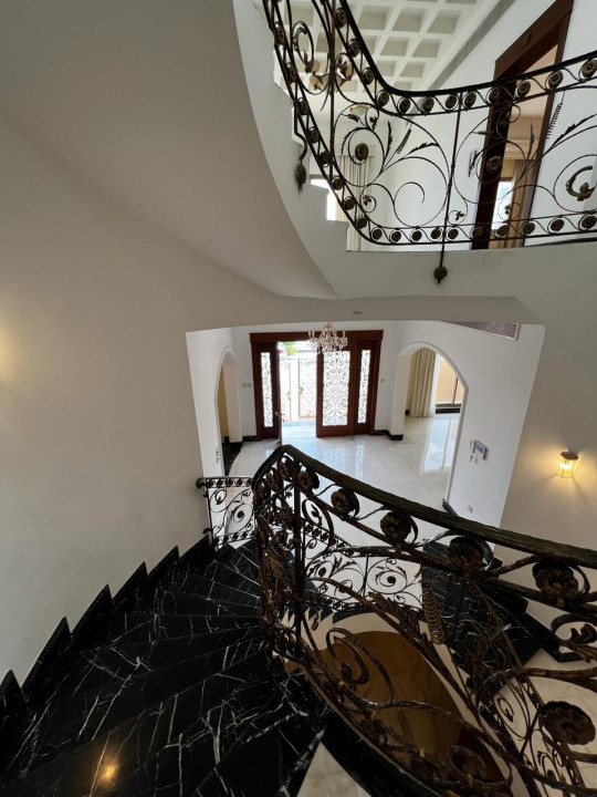 Villa for Sale in Mahooz Image #9769 6