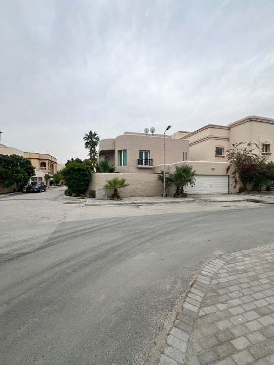 Villa for Rent in Zinj Image #9886 0