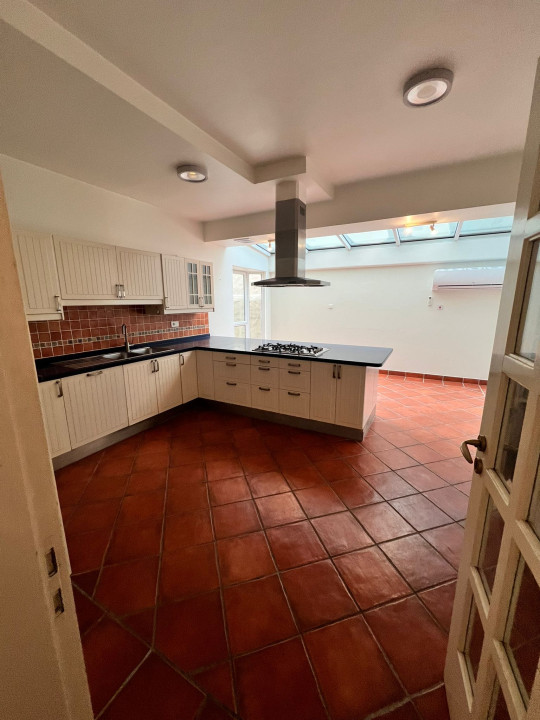 Villa for Rent in Zinj Image #9886 4