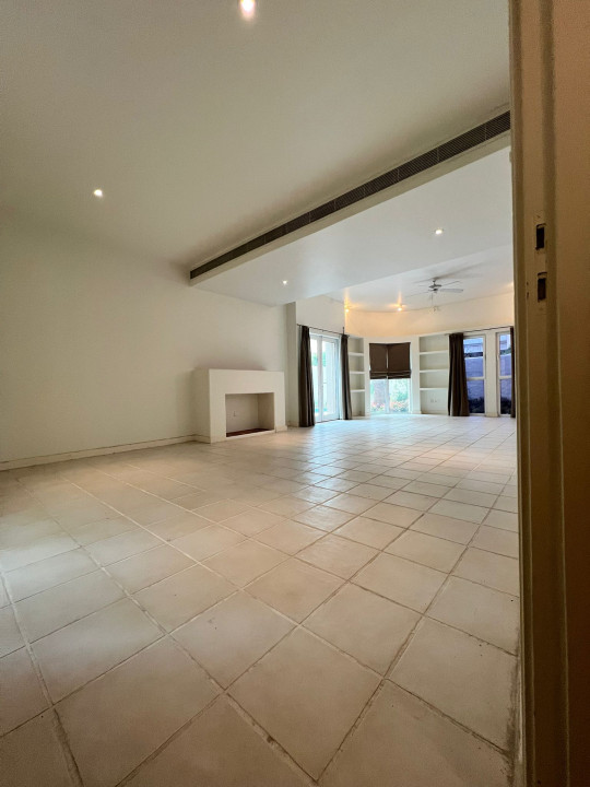 Villa for Rent in Zinj Image #9886 8