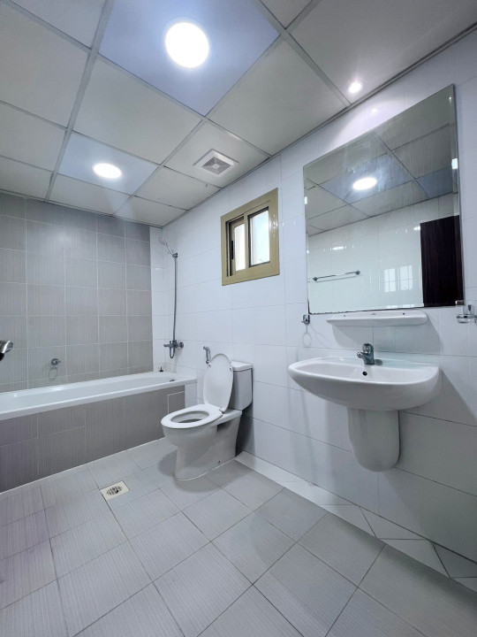 Apartment for Rent in Juffair Image #9923 4