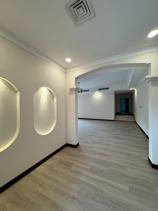 صورة فيلا للإيجار في باربار #9954 4