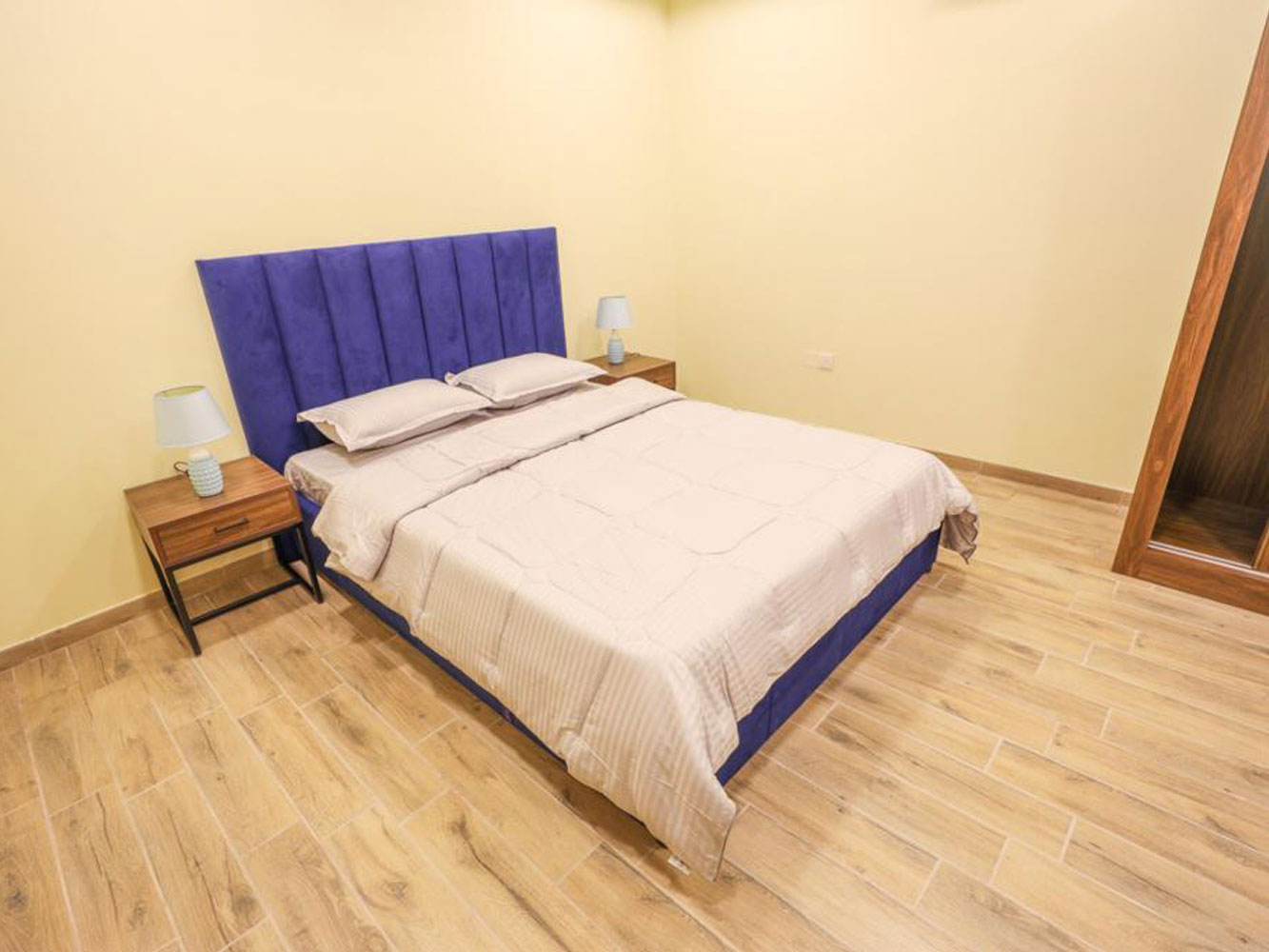 Apartment for Rent in Daih Image #1081 2