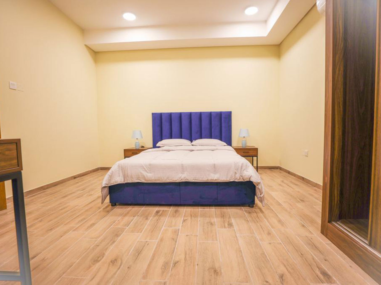 Apartment for Rent in Daih Image #1086 8