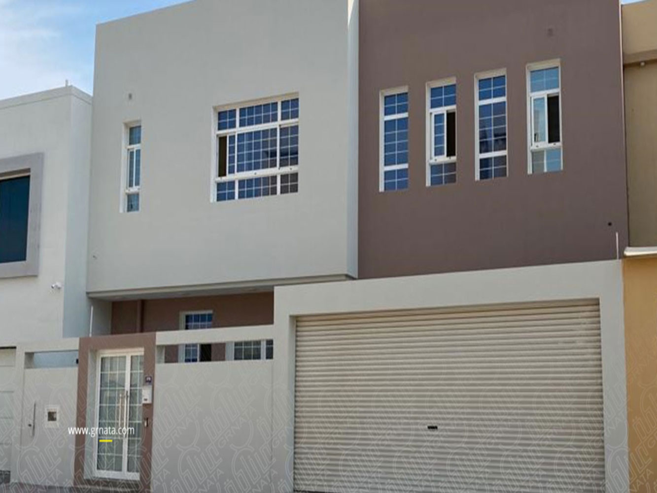 صورة فيلا للبيع في جنوسان #1097 0