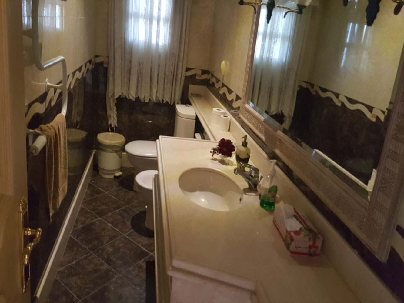 صورة فيلا للبيع في الزنج #1102 10