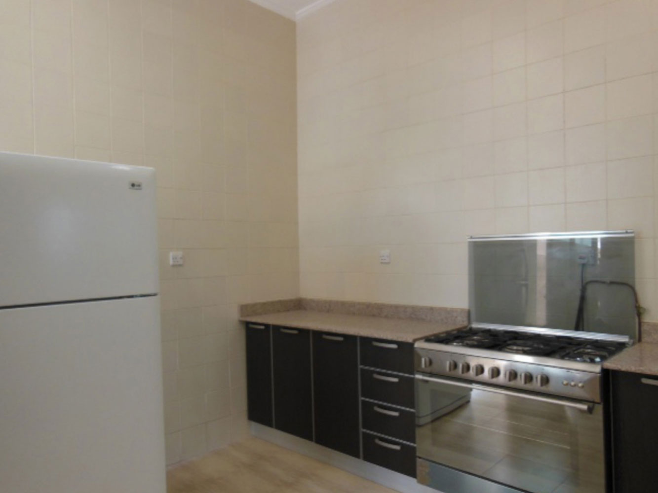 صورة فيلا للبيع في البسيتين #113 1