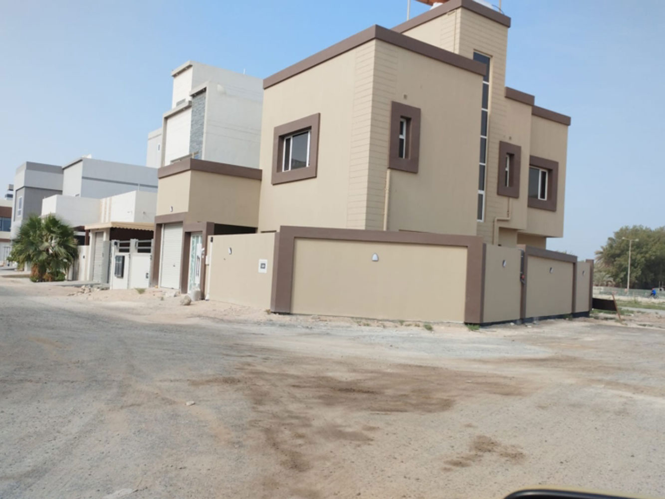 صورة فيلا للبيع في كرزكان #1165 0