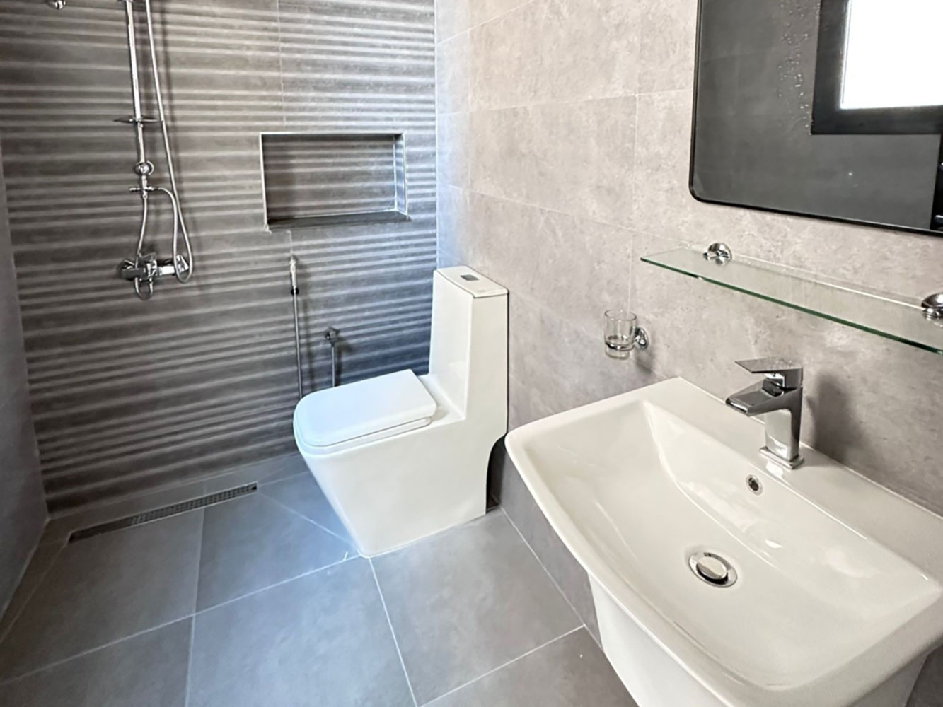 صورة فيلا للبيع في مقابة #1173 1