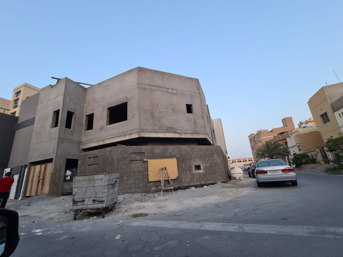 صورة فيلا للبيع في سترة #1194 0