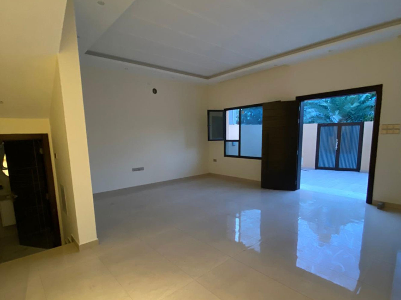 صورة فيلا للبيع في بوقوة #1214 4