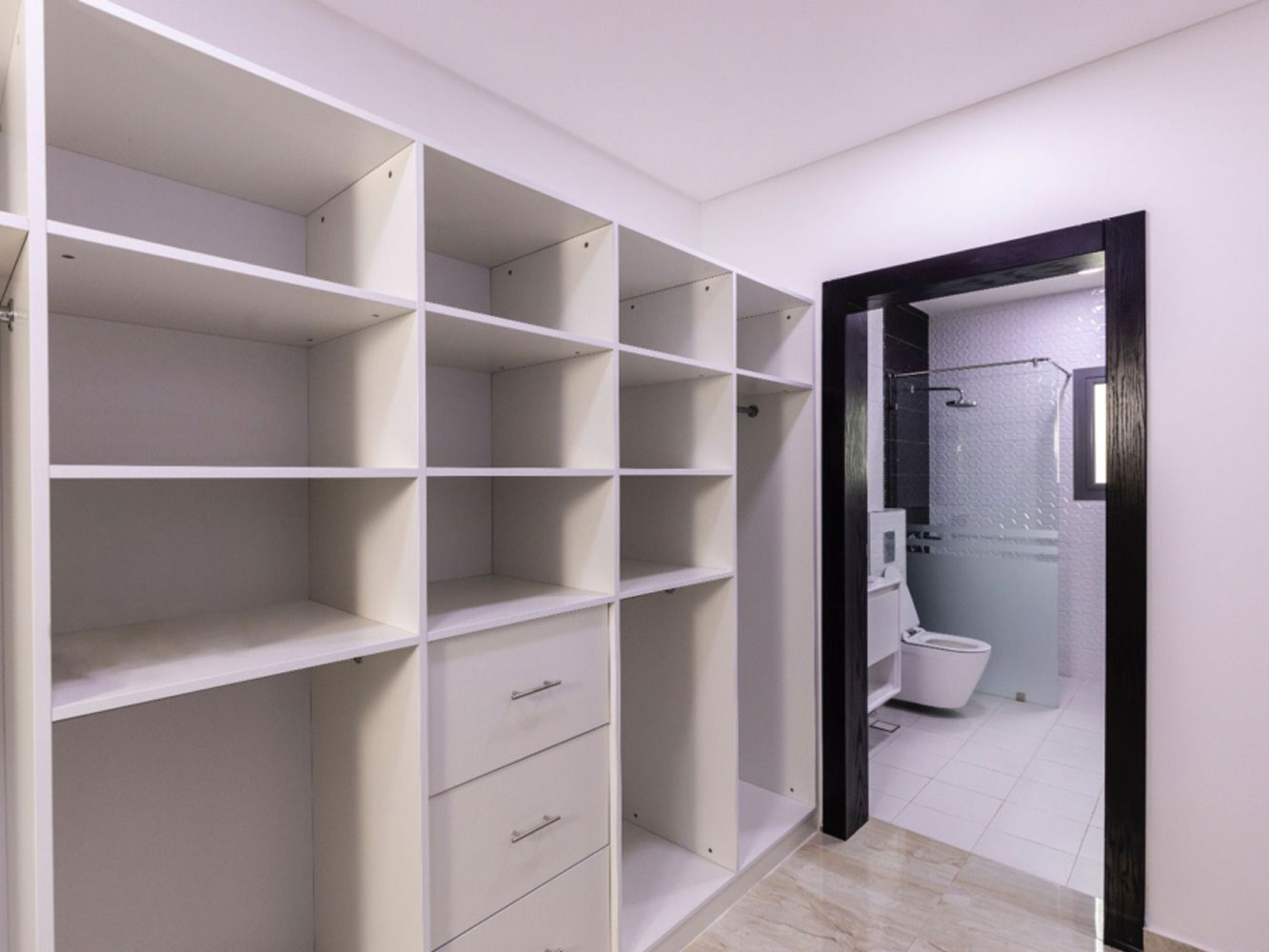 Villa for Rent in Sar Image #1221 4