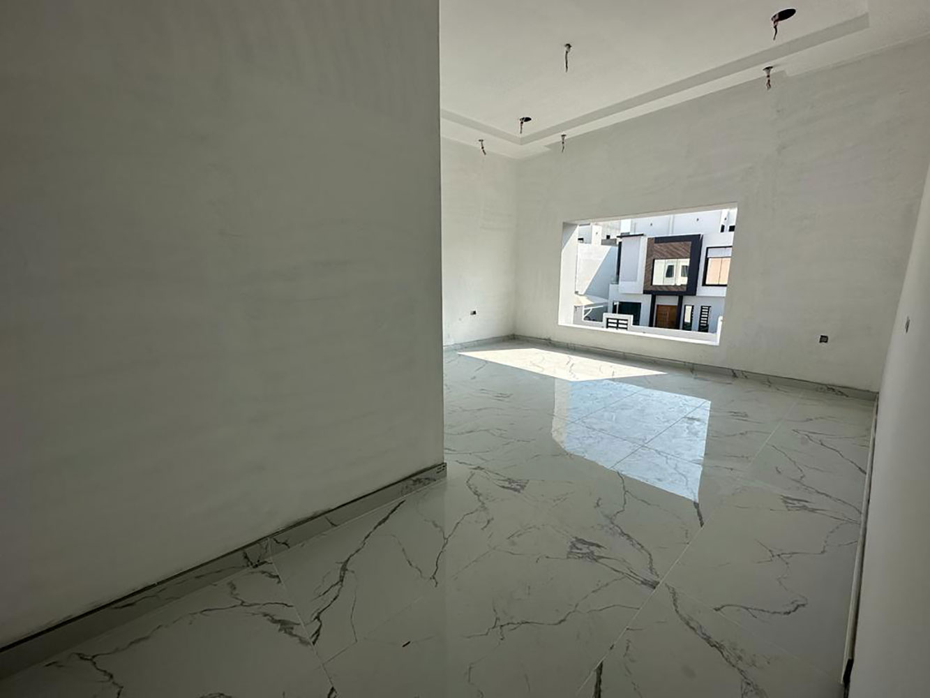 صورة فيلا للبيع في الحد #1234 7