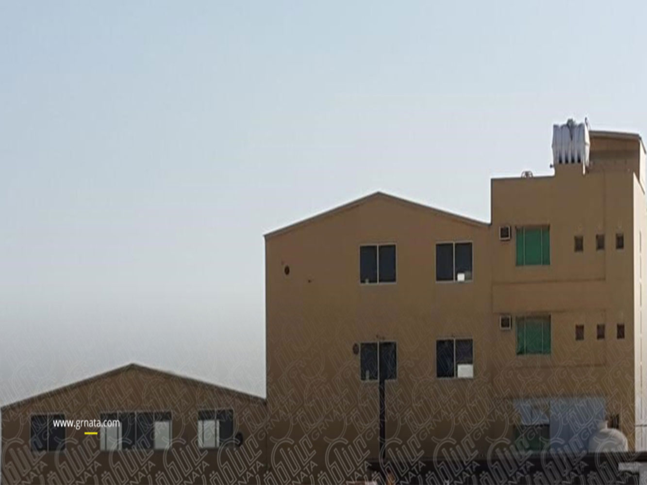صورة مبنى للبيع في عسكر #1241 0