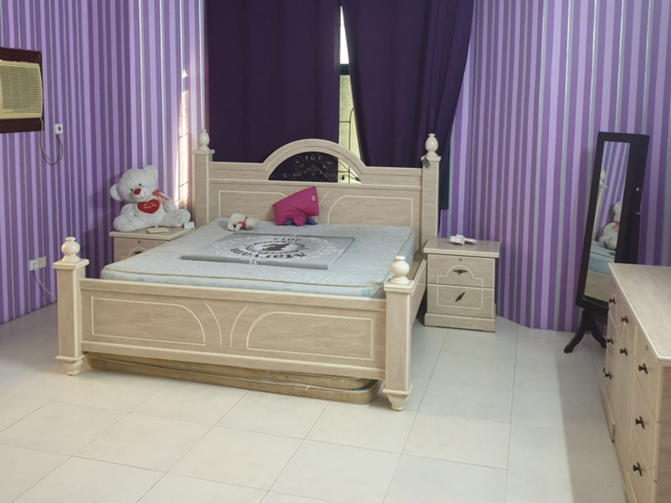 صورة فيلا للبيع في الحد #1249 4