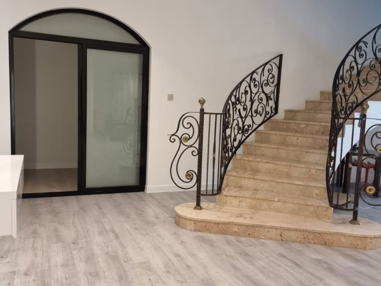 صورة فيلا للبيع في البسيتين #1263 1