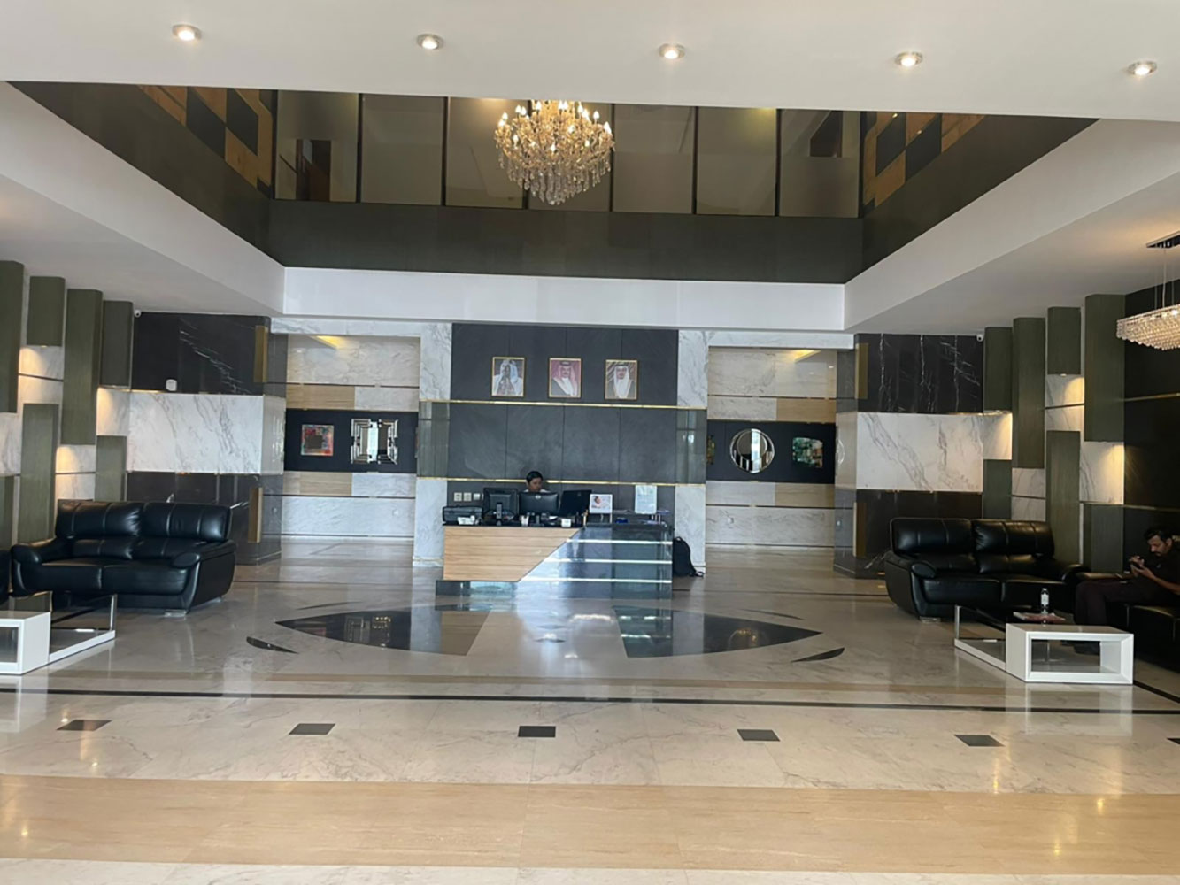 صورة شقة للبيع في ضاحية السيف #1508 1