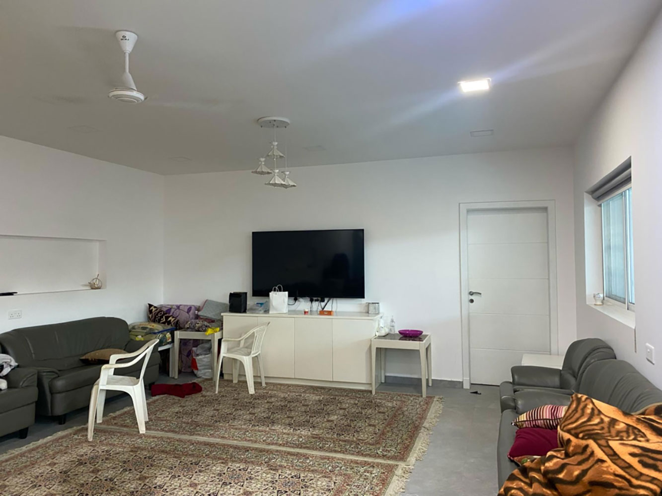 صورة فيلا للبيع في القرية #1534 2