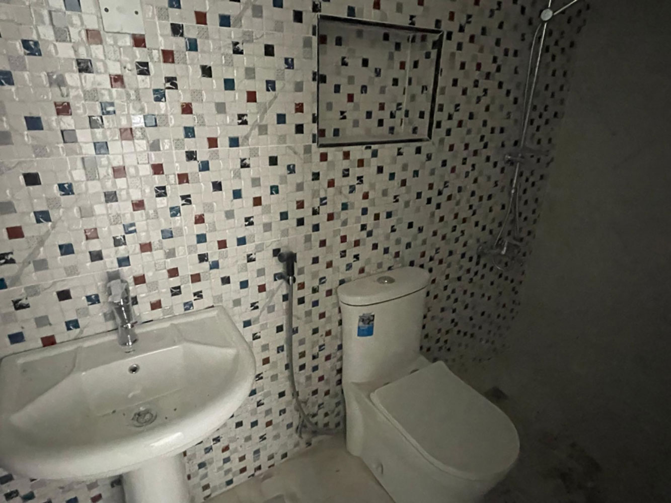 صورة فيلا للبيع في دمستان #1600 4