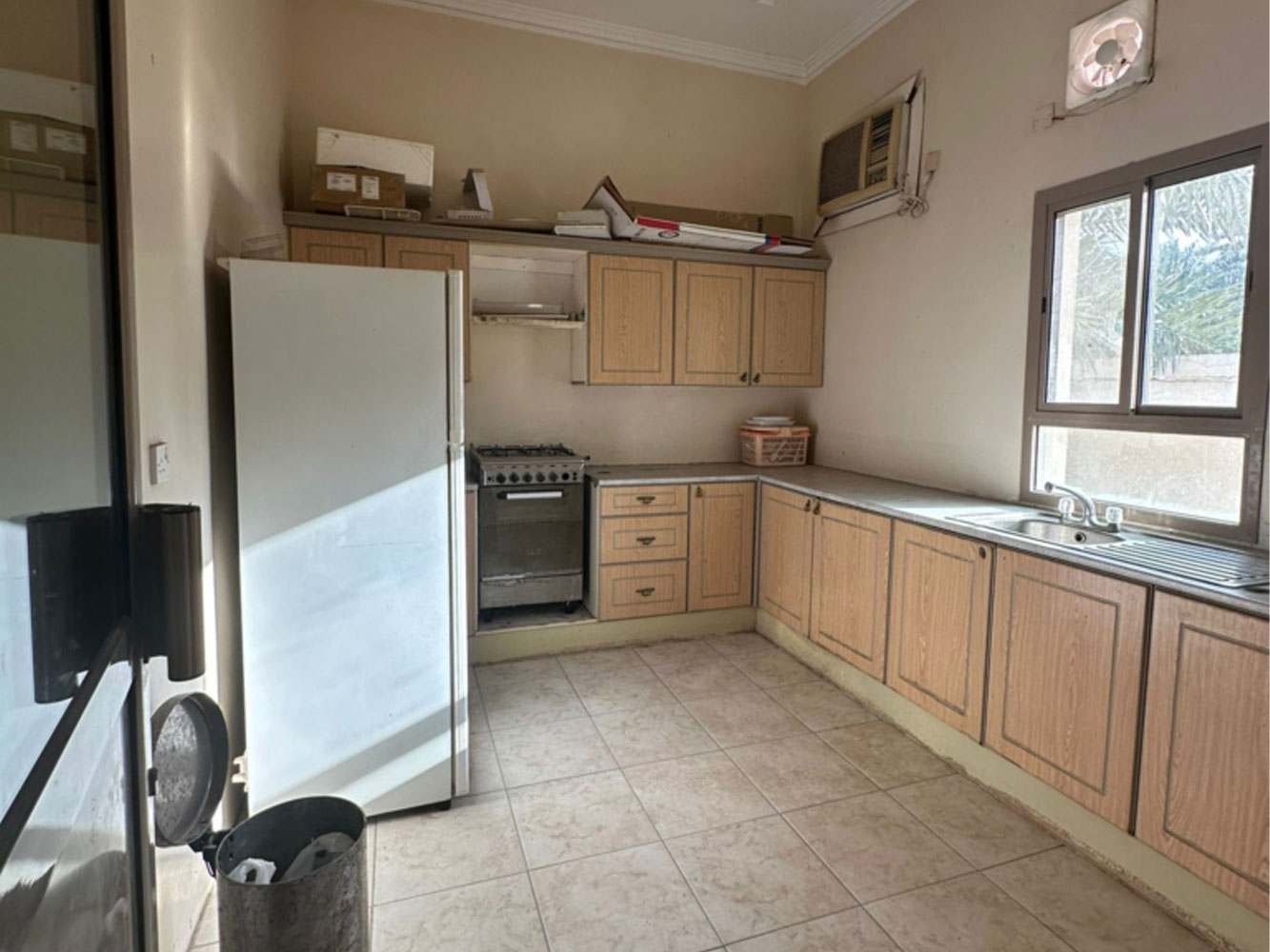 صورة فيلا للبيع في دمستان #1701 4